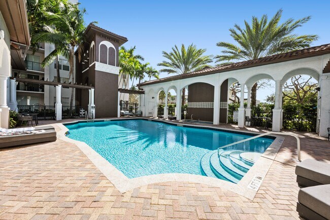 10X Mizner Park