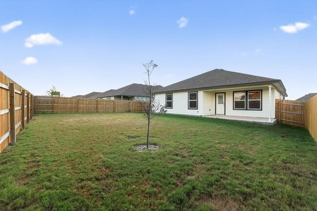 Photo - FOR LEASE – BRAND NEW 3 BED HOME IN JARREL...