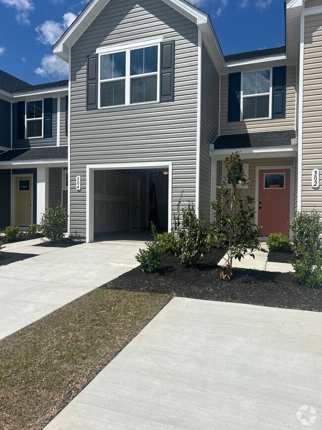 Building Photo - 304 Myrtle Grande Dr Rental