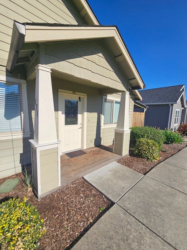 171 Mellecker Way Unit A