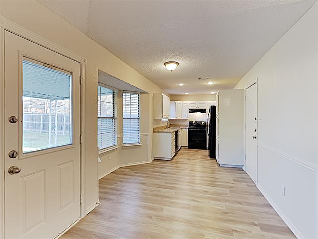 Photo - 615 Sherman Dr