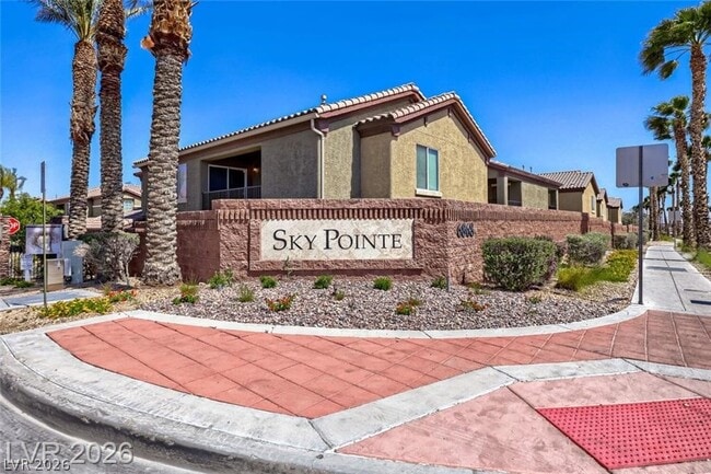 Building Photo - 6868 Sky Pointe Dr Unit 1122