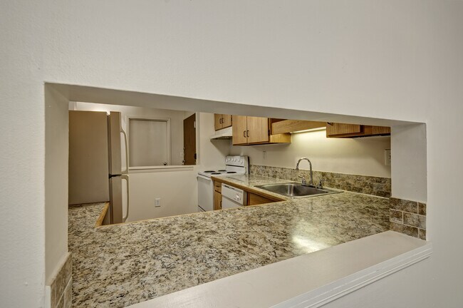 Woodland Apartments
