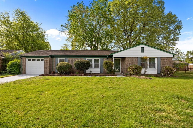 Building Photo - 5667 Heathwood Ct