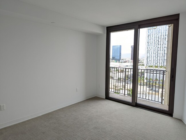 Photo - 2159 Unit 1413