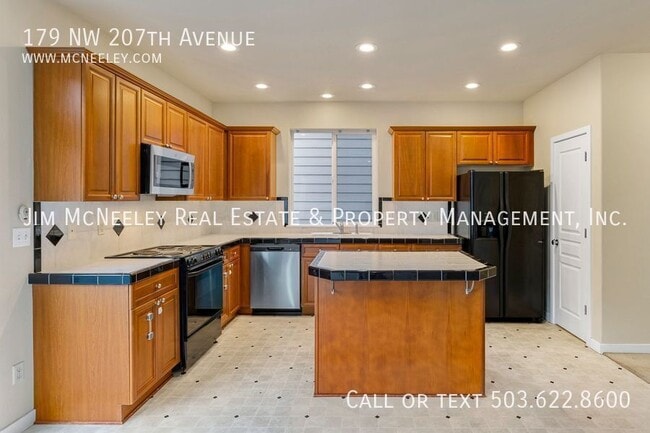 Photo - 179 NW 207th Ave