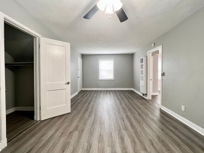 2066-1 AVAILABLE NOW - Village Square