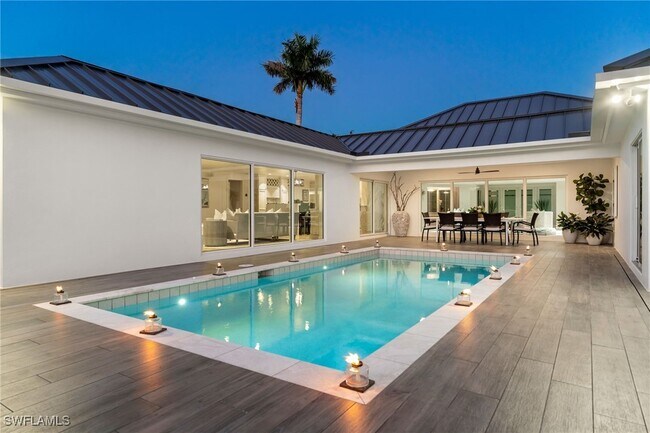 Photo - 3737 Crayton Rd