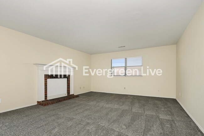 Photo - 7145 Shull Rd