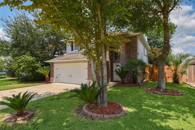 Building Photo - 26986 Crown Haven Dr