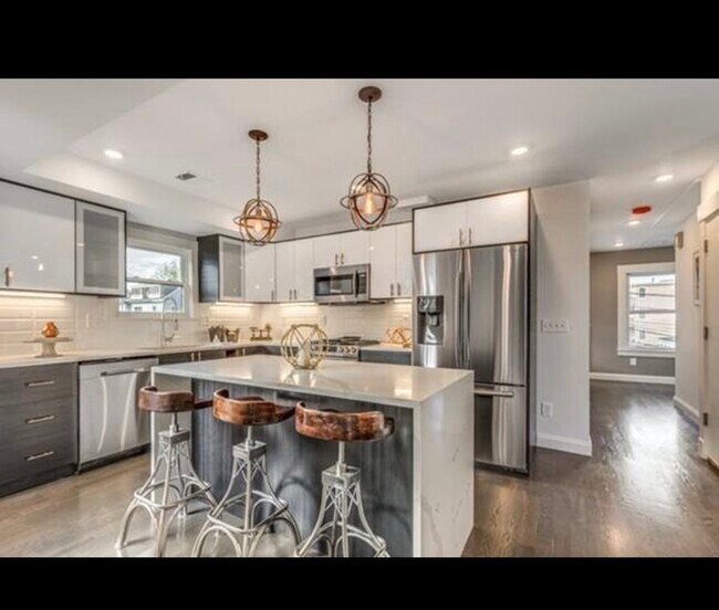 18 Rush St