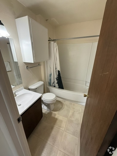 Building Photo - 1225 Wyoming Ave Unit #2 Rental