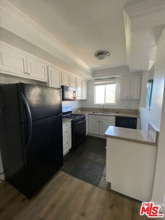 Photo - 1030 N Orange Grove Ave Unit 302
