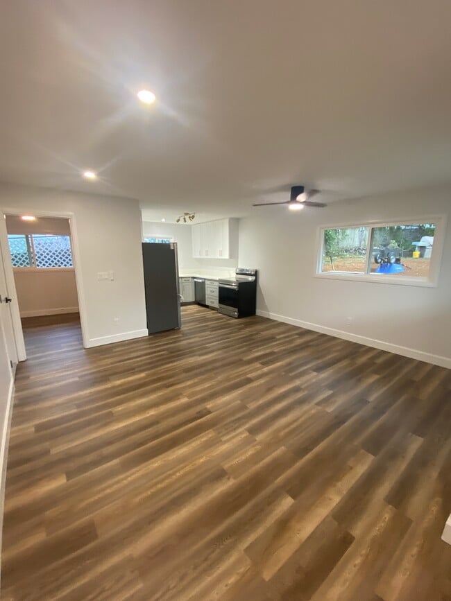 Spacious living room - 45-236 Popoki Pl Casa