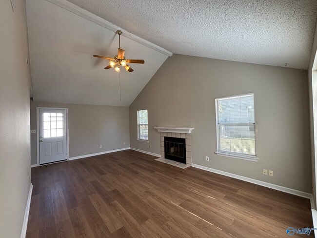 Photo - 2536 Clovis Rd SW