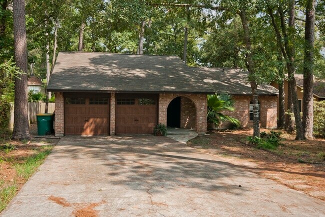 Photo - 2107 W Lacey Oak Cir