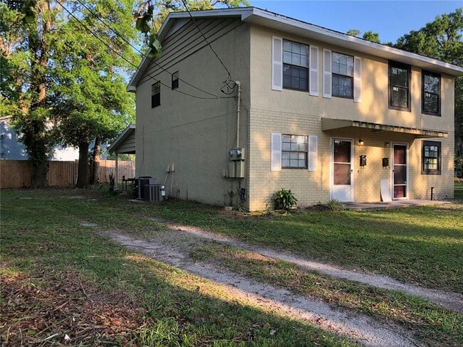 Photo - 221 S Cypress Way Townhome