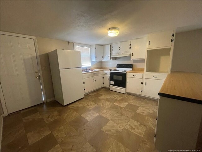 Photo - 824 Ridge Rd