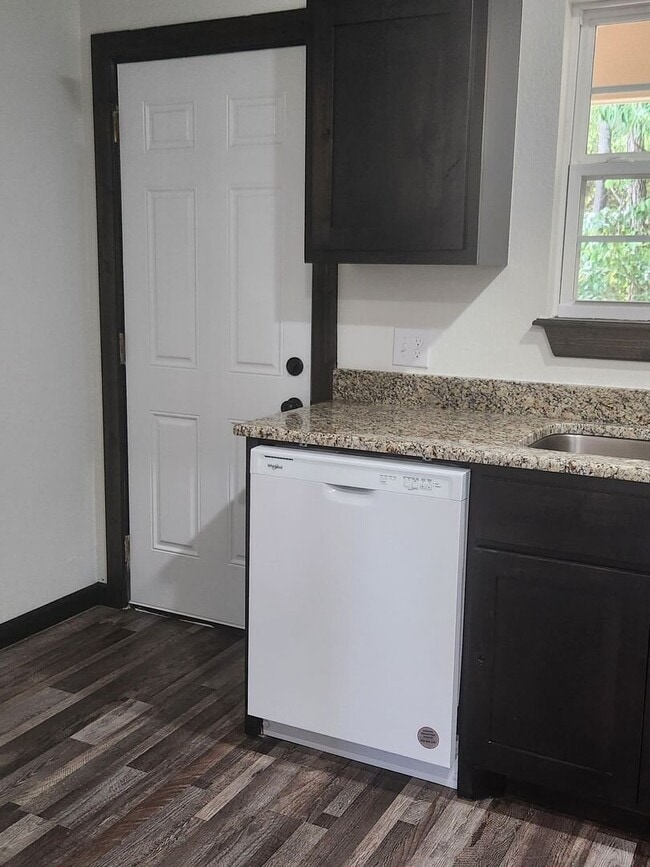2 Bedroom 2 bathroom