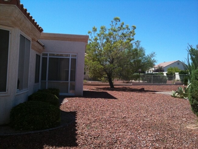 Photo - Very Cute 2-Bedroom/2-Bathroom + Den, Single Story Home in Sun City Summerlin! 55+
