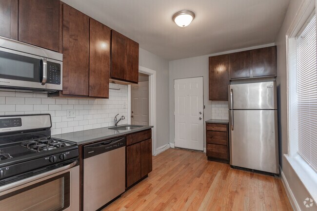 Photo - 1944 Spaulding Ave