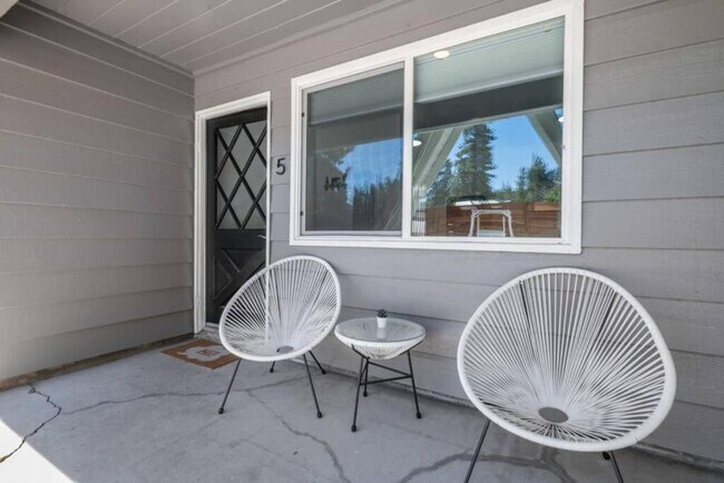 560 Edgemoor Rd Unit Edgemoor #5