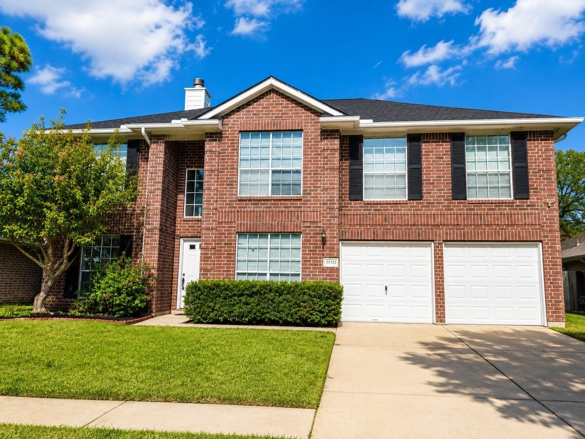 Photo - 22522 Holly Lake Dr