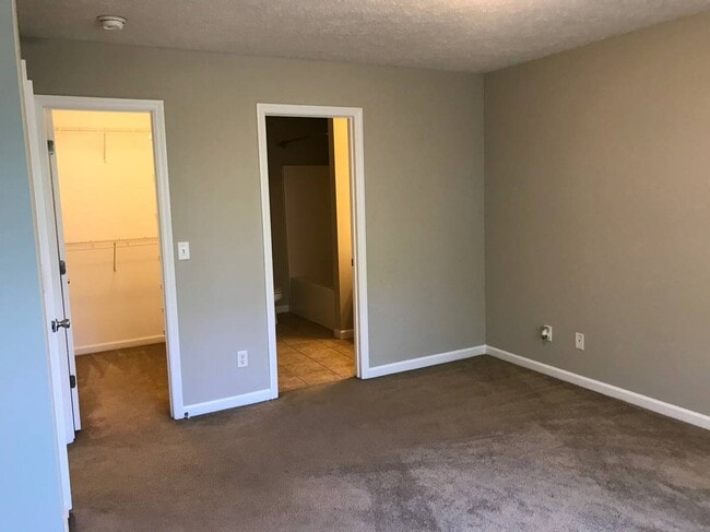 Photo - 66 Wildfire Dr