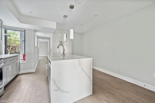 Photo - 2 br, 2 bath 4plex - 3828 BARING ST Unit 2011 Unit 2011