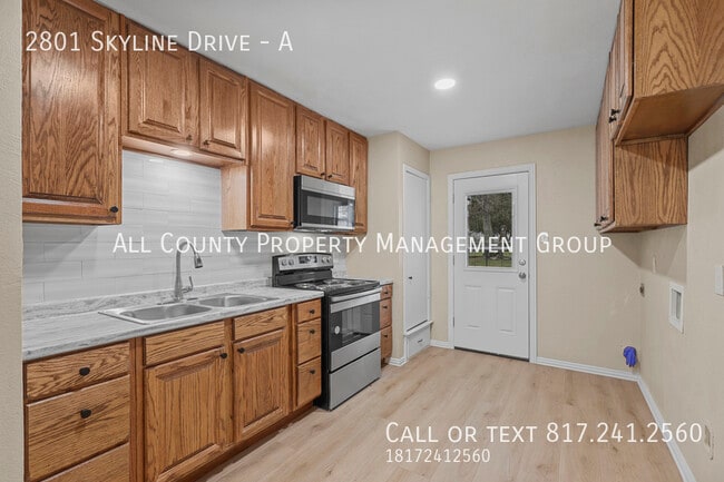 Photo - 2801 Skyline Dr