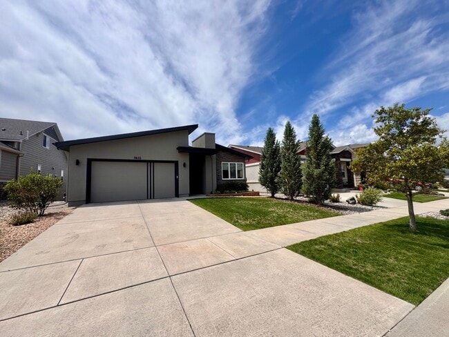 Photo - LUXURY 4 Bedroom home in NORTHGATE with Mountain Views