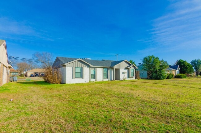 Photo - 1712 Rocky Pl Ct