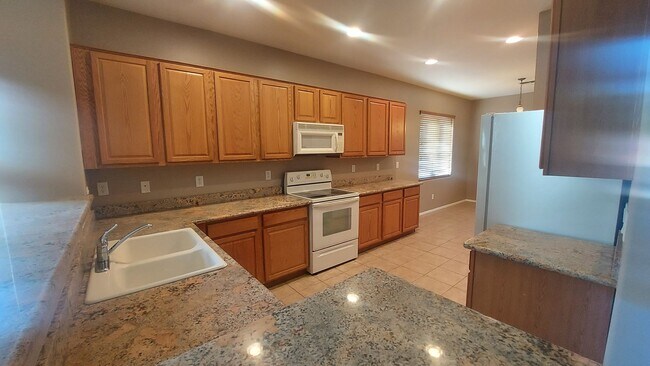 Photo - BEAUTIFUL 4-BEDROOM IN POWER RANCH!