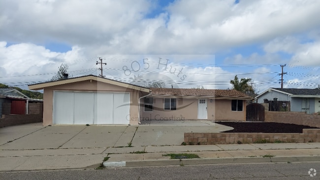Building Photo - 1645 Calle Nueve Rental
