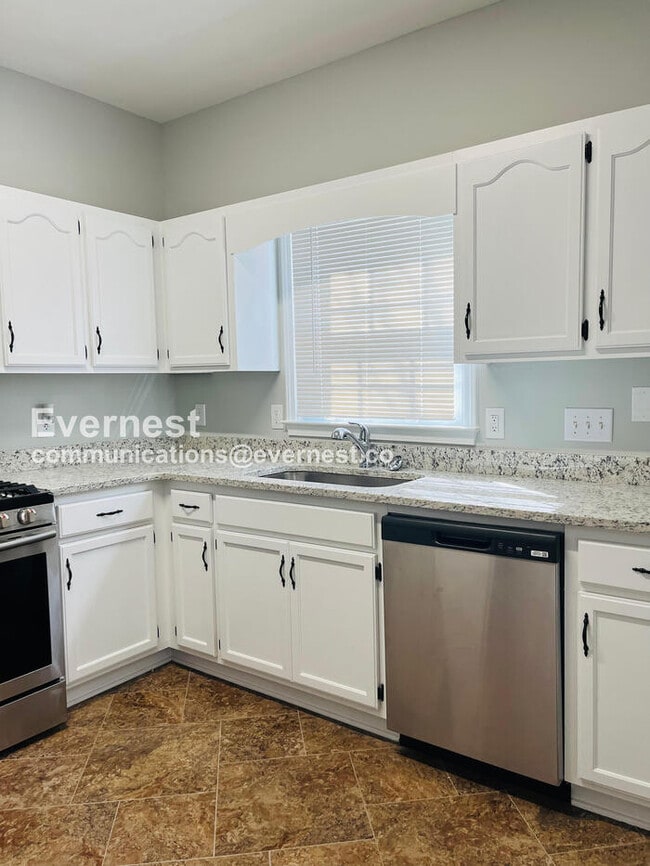 Photo - 11925 Long Forest Dr