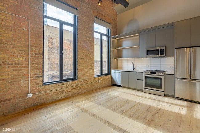 Photo - 731 N Sangamon St Unit 309