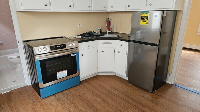 Photo - 311 Magnolia St Unit 1F