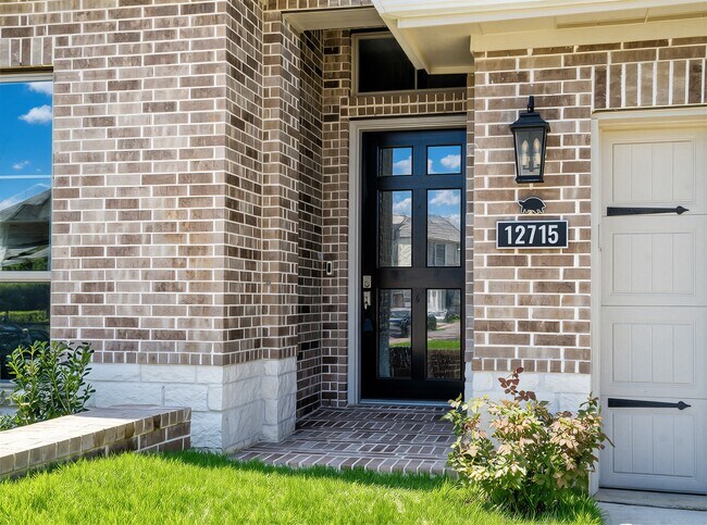 Photo - 12715 Plaza Solana Pl