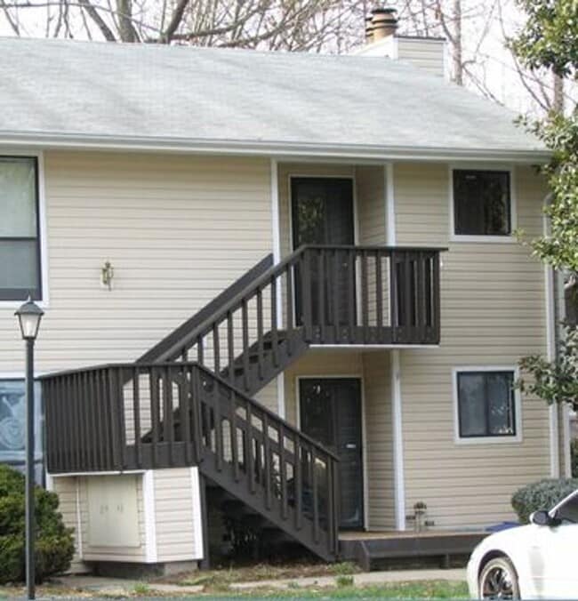 Building Photo - 184 Driftwood Ln Unit 1