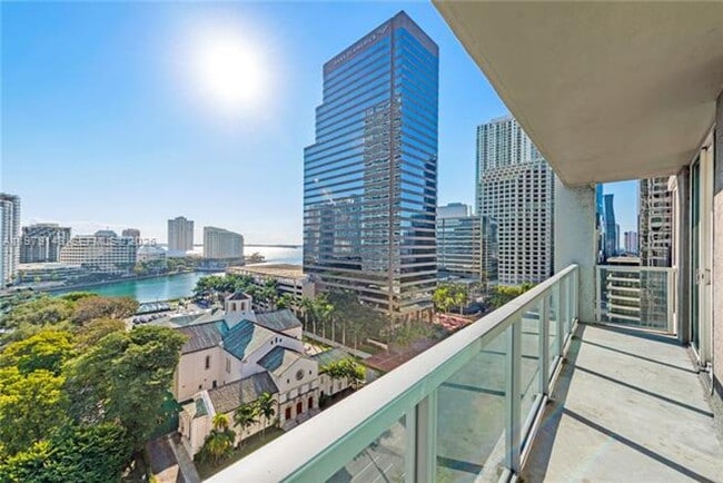 Building Photo - 500 Brickell Ave Unit 500 Brickell Ave # 1402