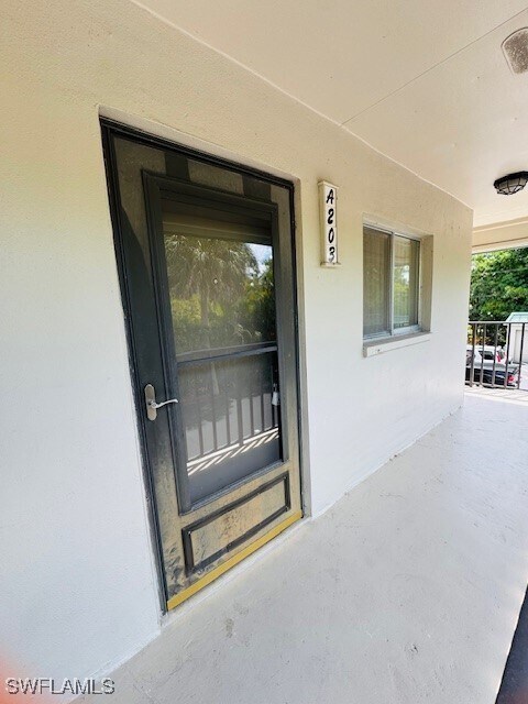 Photo - 6731 Winkler Rd Unidad 203 Rental