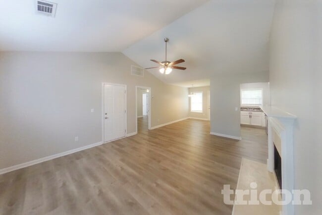 Photo - 126 Millwheel Dr