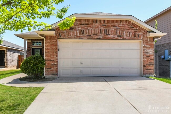 Photo - 4805 Cedar Springs Dr Casa