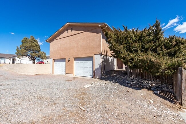 Photo - 544 S Watermelon Dr