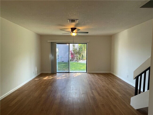 Photo - 3601 NE 22nd Ave