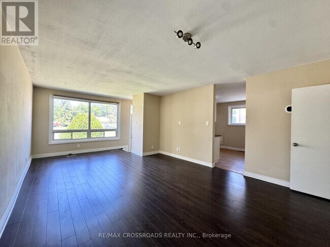 Photo - 21 Davis Rd