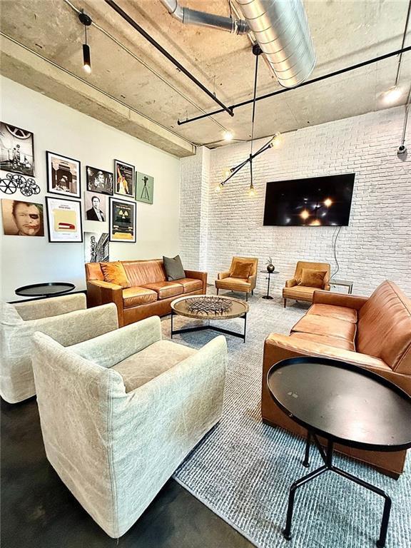 Photo - 2025 Peachtree Rd NE Unidad Executive (Un)Furnished