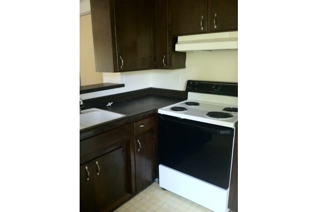 Photo - Murray Manor Apartments