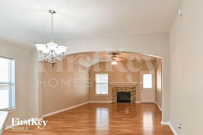 Photo - 9907 Clanton Pines Dr