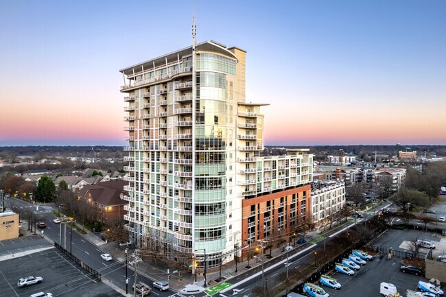 Photo - Courtside Condominiums